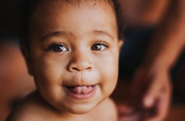 Marcos do desenvolvimento do bebê de 0 a 6 meses