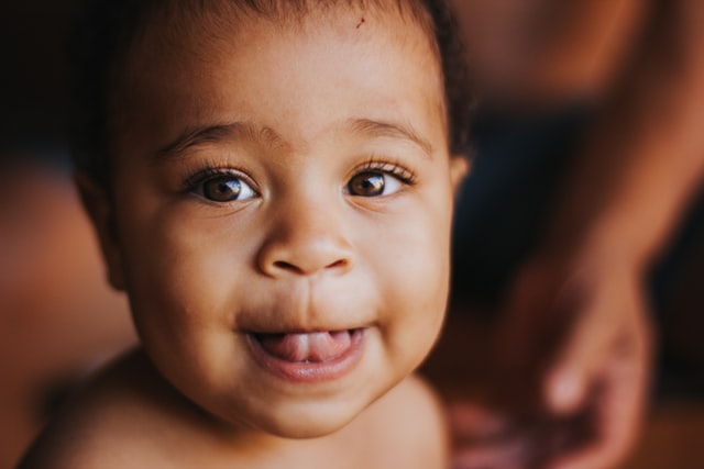 chayene rafaela invemvSFXAM unsplash 2 - Marcos do desenvolvimento do bebê de 0 a 6 meses